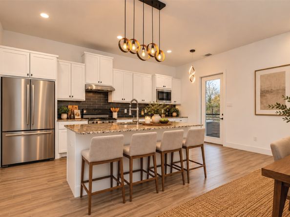 5616 Savyon Drive, Houston TX 77091