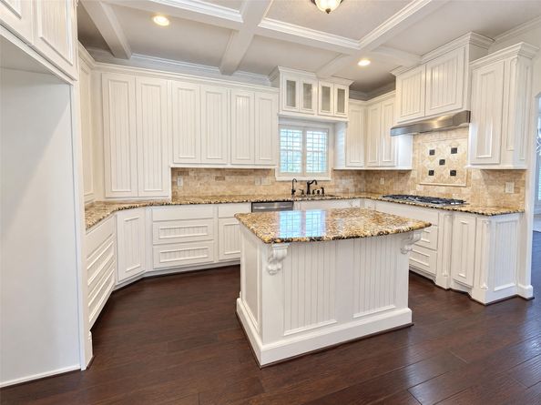 11211 Carstairs Drive, Houston TX 77070