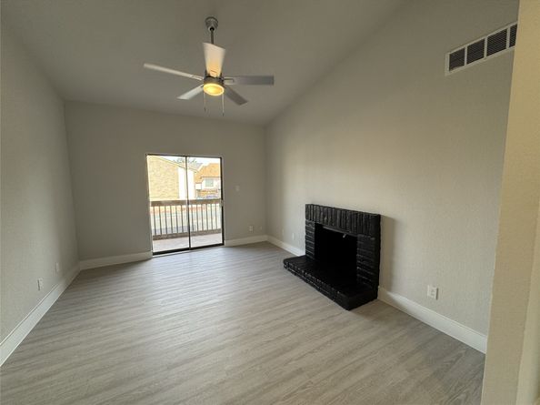 9803 Club Creek Drive 134, Houston TX 77036