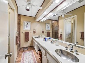 1926 Twin Springs, Kingwood TX 77339
