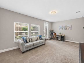 2604 Edgefield Lakes Drive, Houston TX 77054