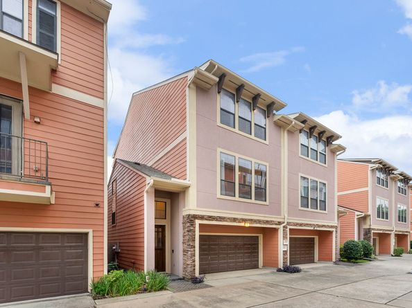 1049 W 22nd Street K, Houston TX 77008