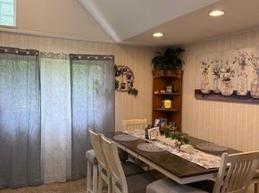 807 Hidden Valley Drive, Houston TX 77088