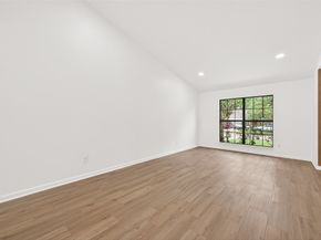 6003 Benning Drive, Houston TX 77096