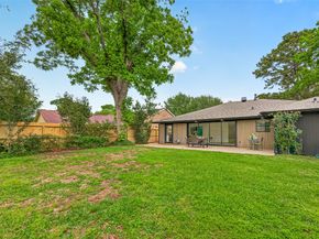 6003 Benning Drive, Houston TX 77096