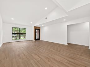 6003 Benning Drive, Houston TX 77096