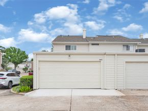 5901 Woodway Place Ct, Houston TX 77057