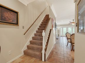 5901 Woodway Place Ct, Houston TX 77057