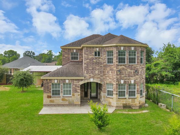 2608 Bostic Street, Houston TX 77093