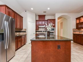 2114 Ascot Ln, Sugar Land TX 77479