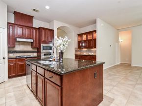 2114 Ascot Ln, Sugar Land TX 77479