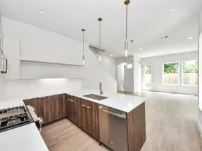 13109 Moncloa Drive, Houston TX 77047