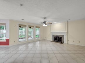 92 S Bonneymead Circle, The Woodlands TX 77381