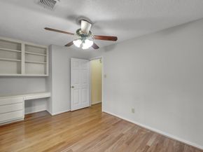 92 S Bonneymead Circle, The Woodlands TX 77381