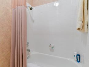 3522 Emerald Falls Court, Houston TX 77059