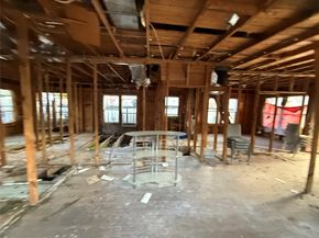 3015 Wentworth Street, Houston TX 77004