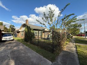 3015 Wentworth Street, Houston TX 77004