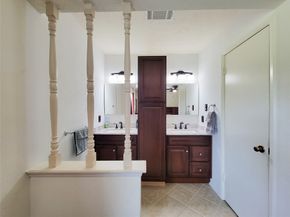 17602 Kakerglen Court, Houston TX 77084