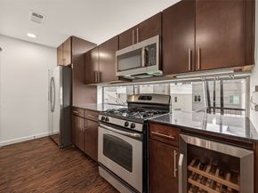 417 Meadow Street, Houston TX 77020