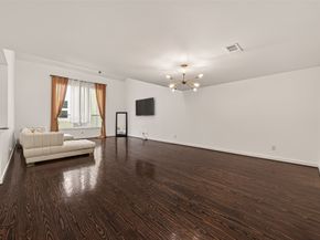 417 Meadow Street, Houston TX 77020