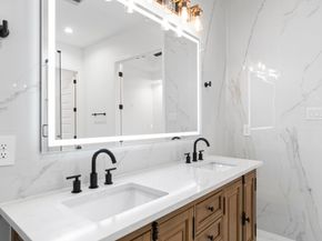 15922 Bridges Fairway Lane, Houston TX 77068