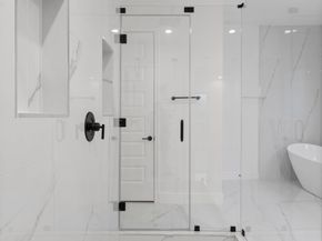 15922 Bridges Fairway Lane, Houston TX 77068