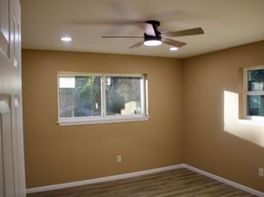 206 Hillcrest Drive, Conroe TX 77303