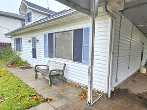 1315 E Main Street, Humble TX 77338