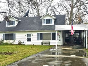 1315 E Main Street, Humble TX 77338