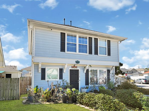 19518 Green Chase Lane, Houston TX 77073