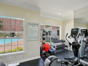 2100 Welch Street C113, Houston TX 77019