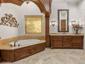 22 Sunset Park Lane, Sugar Land TX 77479