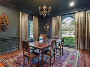2249 Pelham Drive, Houston TX 77019