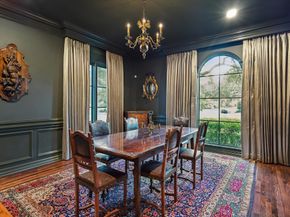 2249 Pelham Drive, Houston TX 77019