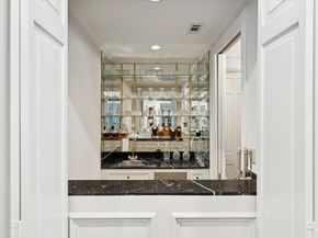 2249 Pelham Drive, Houston TX 77019