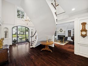 2249 Pelham Drive, Houston TX 77019