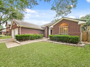127 Selkirk Drive, Sugar Land TX 77479