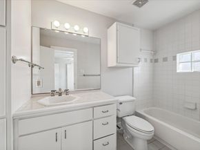 9710 Riddlewood Lane, Houston TX 77025