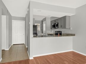 1516 Bay Area Blvd R6, Houston TX 77058