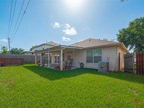 10106 Hollyvine Lane, Houston TX 77089