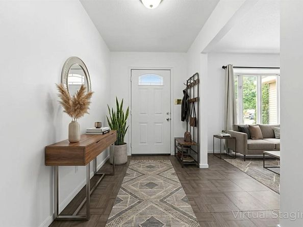 8611 Amblewood Drive, Houston TX 77099