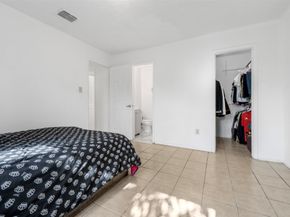 8611 Amblewood Drive, Houston TX 77099