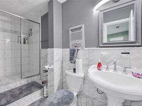 4930 Teton Street, Houston TX 77033