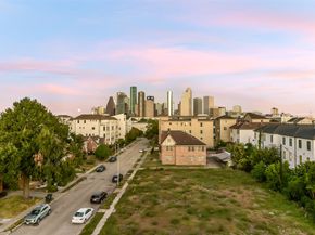 503 W Clay Street, Houston TX 77019