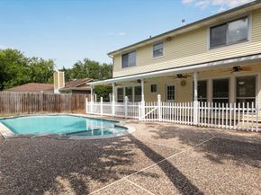 607 Oak Harbor Drive, Houston TX 77062