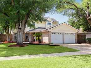 607 Oak Harbor Drive, Houston TX 77062