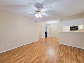 12550 Whittington Drive 414, Houston TX 77077