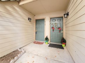 12550 Whittington Drive 414, Houston TX 77077