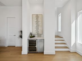 1403 W 21st St B, Houston TX 77008