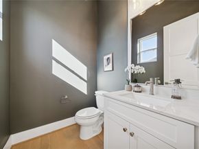 1403 W 21st St B, Houston TX 77008